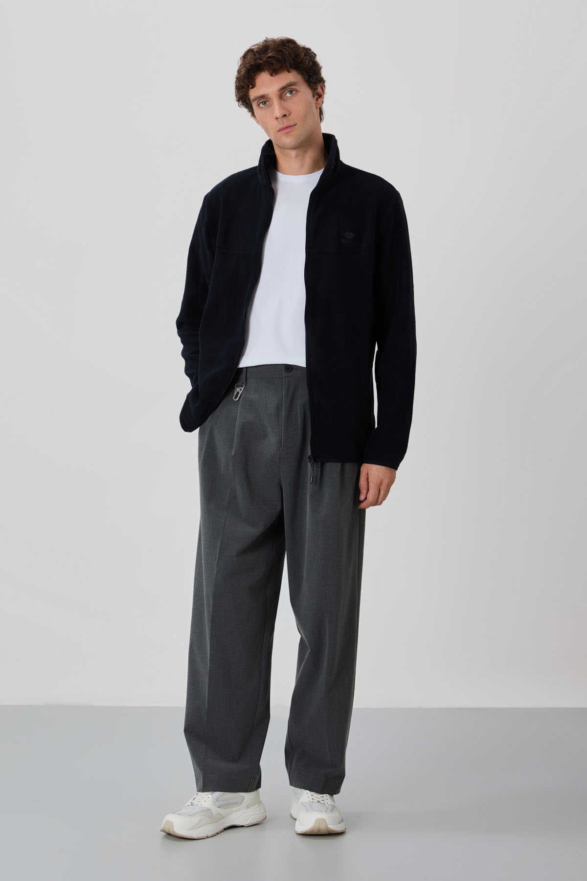 Tommylife Toptan Dik Yaka Standart Kalıp Fermuarlı Erkek Polar Sweatshirt 87992 Siyah