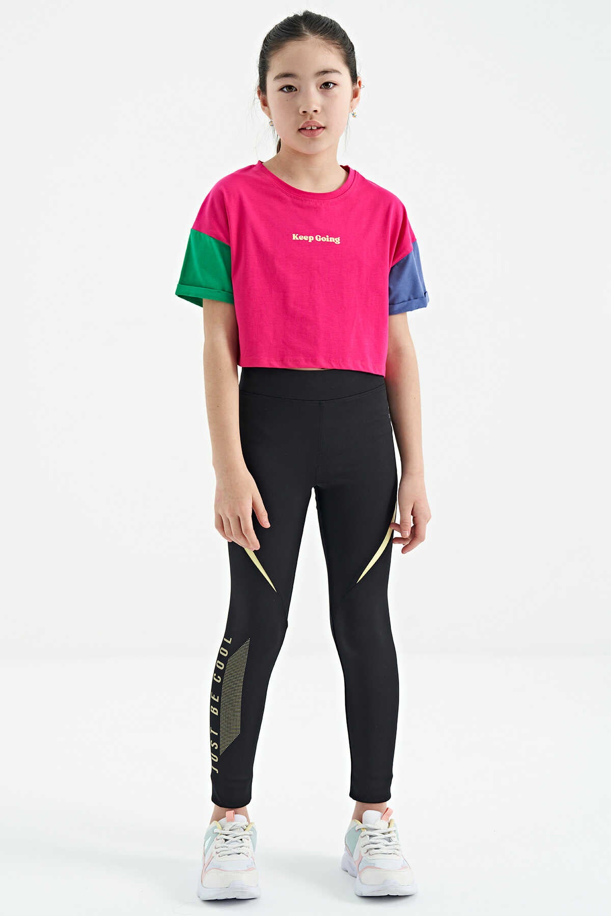 Tommylife Toptan Siyah Yazı Baskılı O Yaka Düşük Omuzlu Oversize Kız Çocuk T-Shirt - 75130