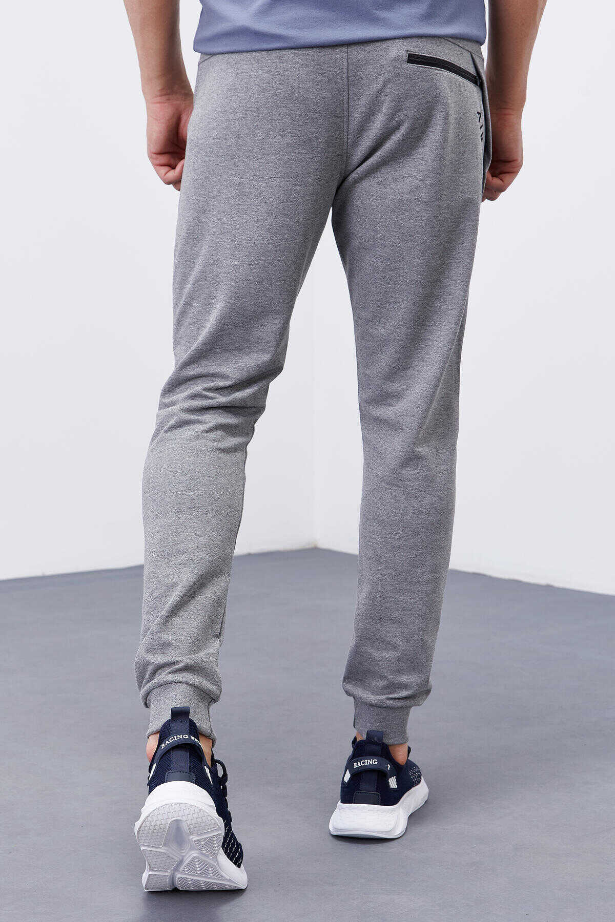 Tommylife Toptan Siyah Fermuar Cepli Dar Kalıp Jogger Erkek Eşofman Alt - 84343