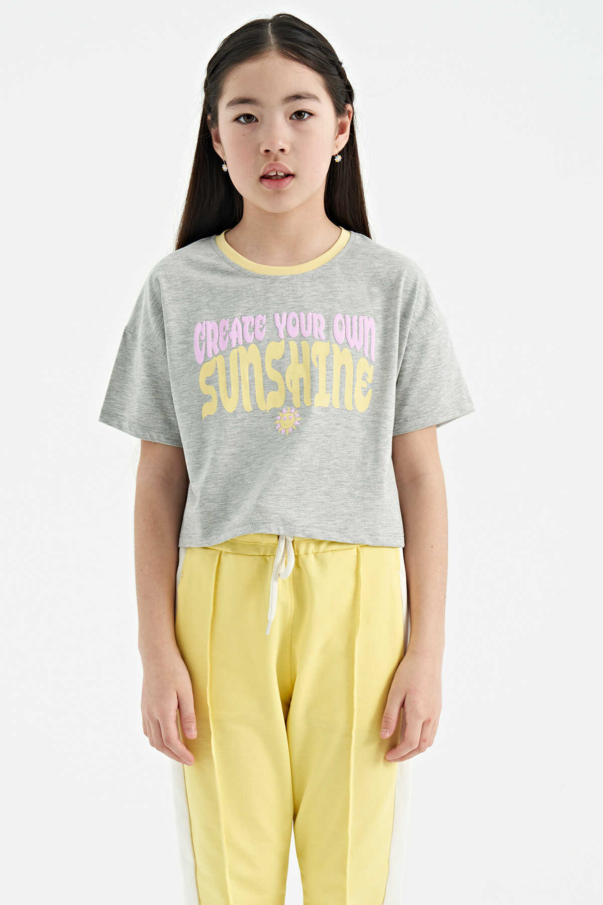 Tommylife Toptan Fiesta Renkli Yazı Baskılı O Yaka Oversize Kısa Kollu Kız Çocuk T-Shirt - 75111
