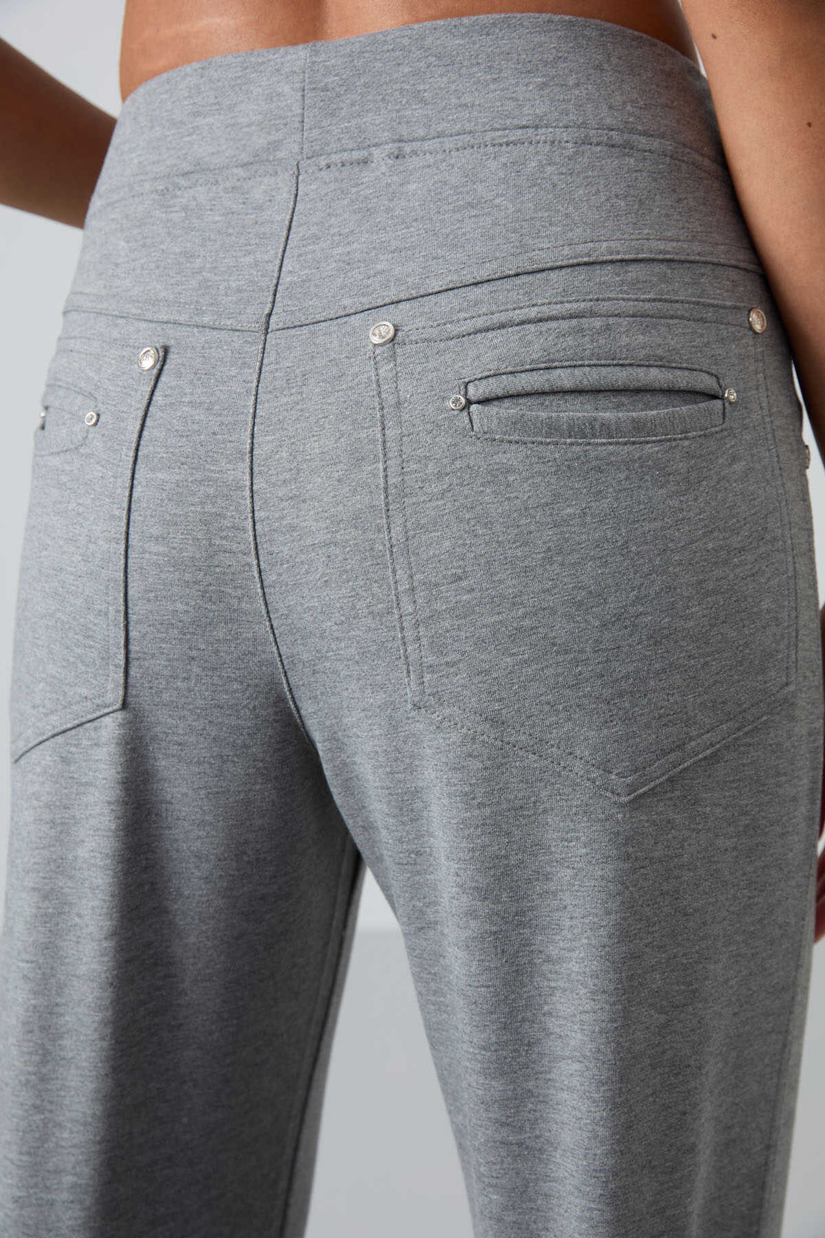 Tommylife Toptan Siyah Taş Detaylı Cepli Rahat Form Klasik Paça Kadın Eşofman Altı - 94007
