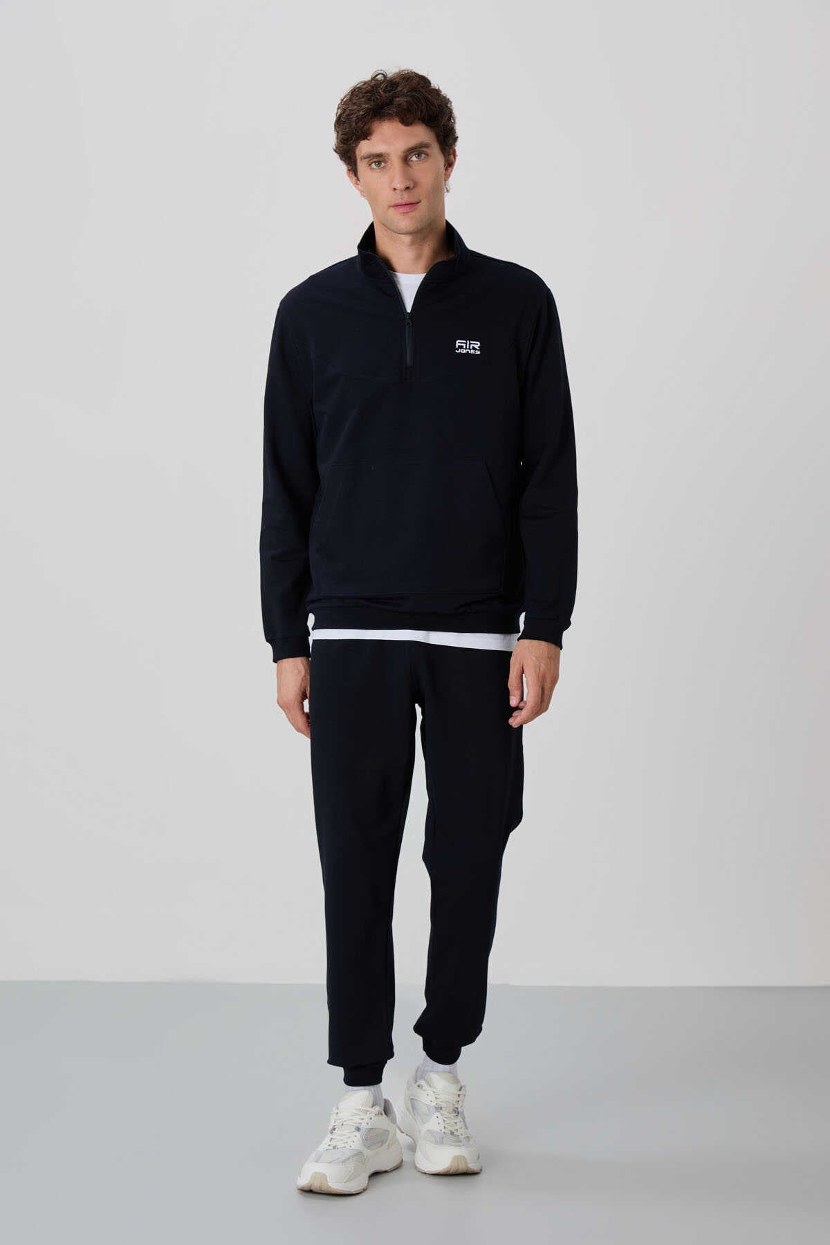 Tommylife Toptan Herbert Standart Kalıp Dik Yaka Erkek Eşofman Takım 85233 Lacivert