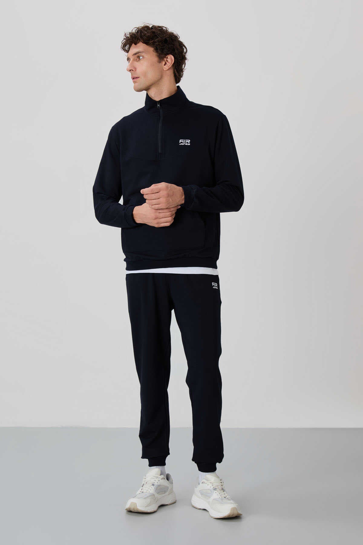 Tommylife Toptan Herbert Standart Kalıp Dik Yaka Erkek Eşofman Takım 85233 Lacivert
