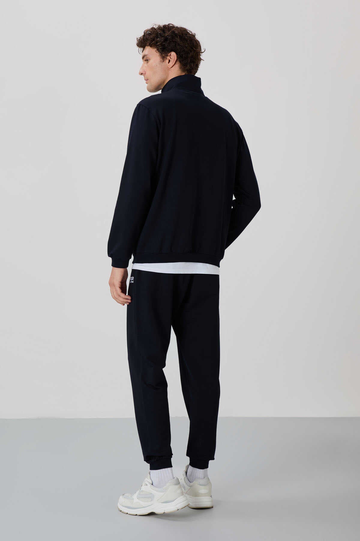 Tommylife Toptan Herbert Standart Kalıp Dik Yaka Erkek Eşofman Takım 85233 Lacivert