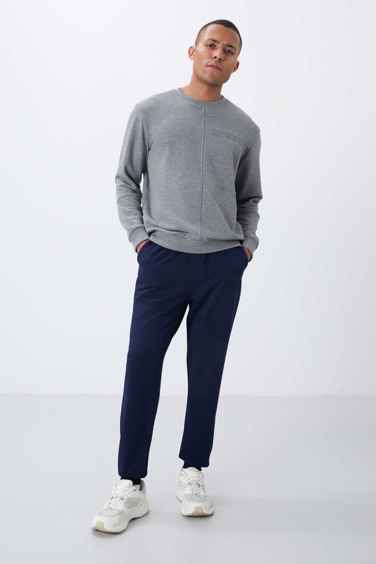 Tommylife Toptan Siyah Klasik Cepli Standart Kalıp Manşetli Erkek Eşofman Alt - 84652