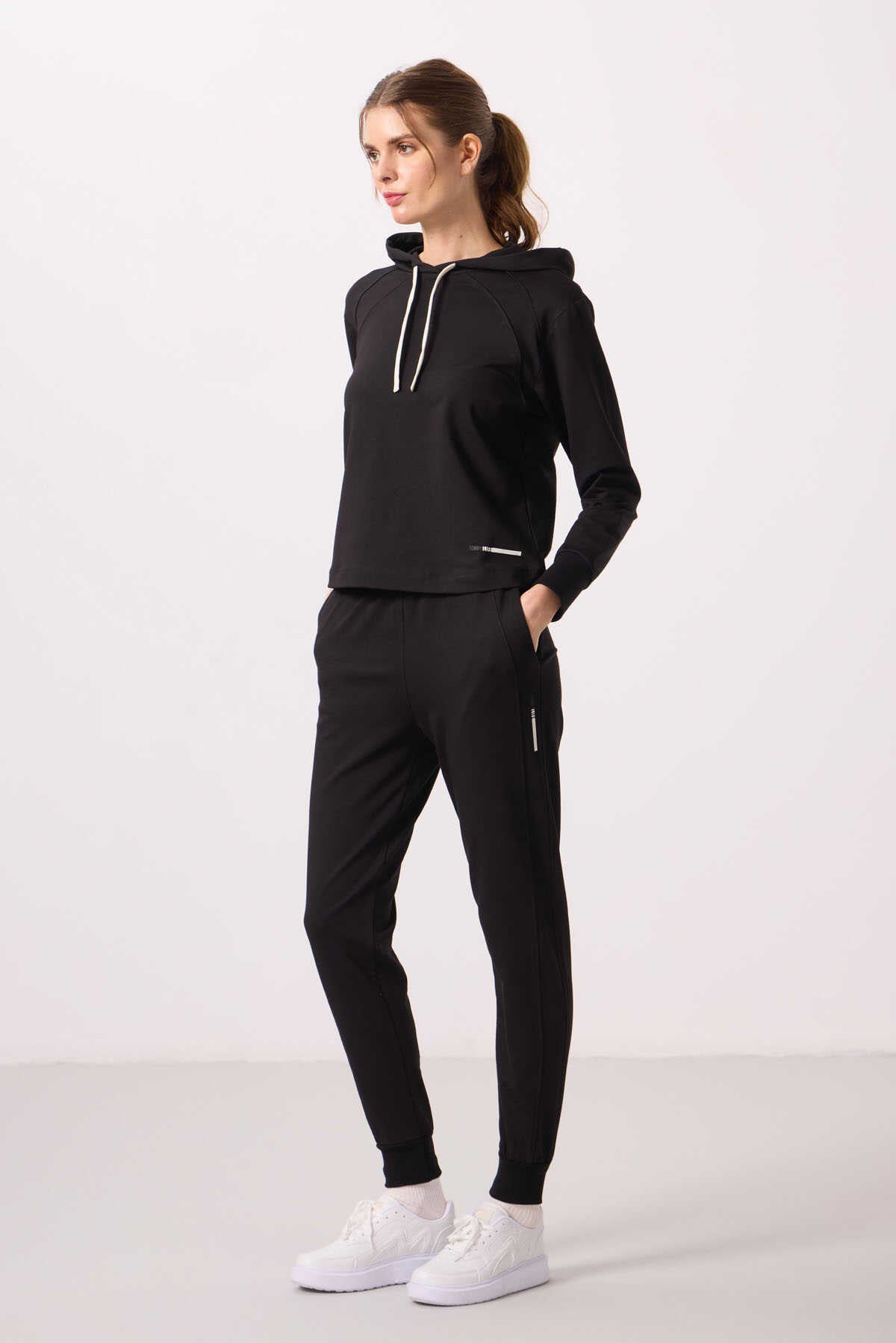 Tommylife Wholesale Hooded Oversized Women's Tracksuit Set - 95336 Black
