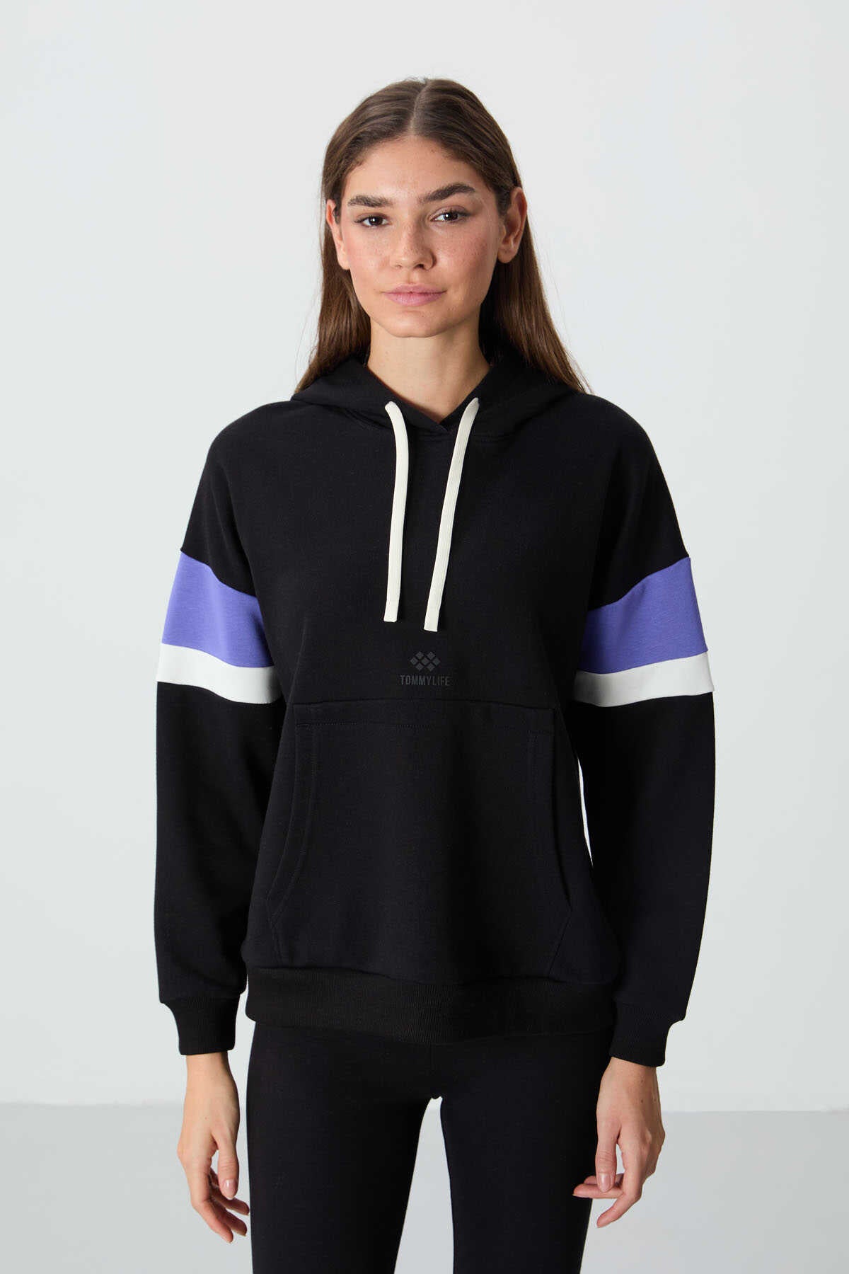 Tommylife Wholesale Hooded Oversized Women's Sweatshirt 97290 Black