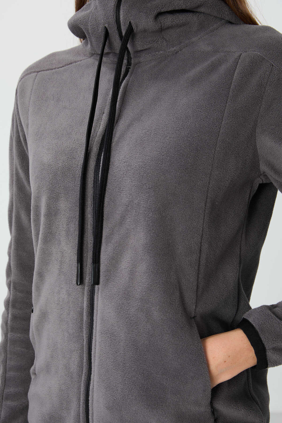 Tommylife Wholesale Hooded Standard Fit Zippered Women's Fleece Sweatshirt 97287 Black
