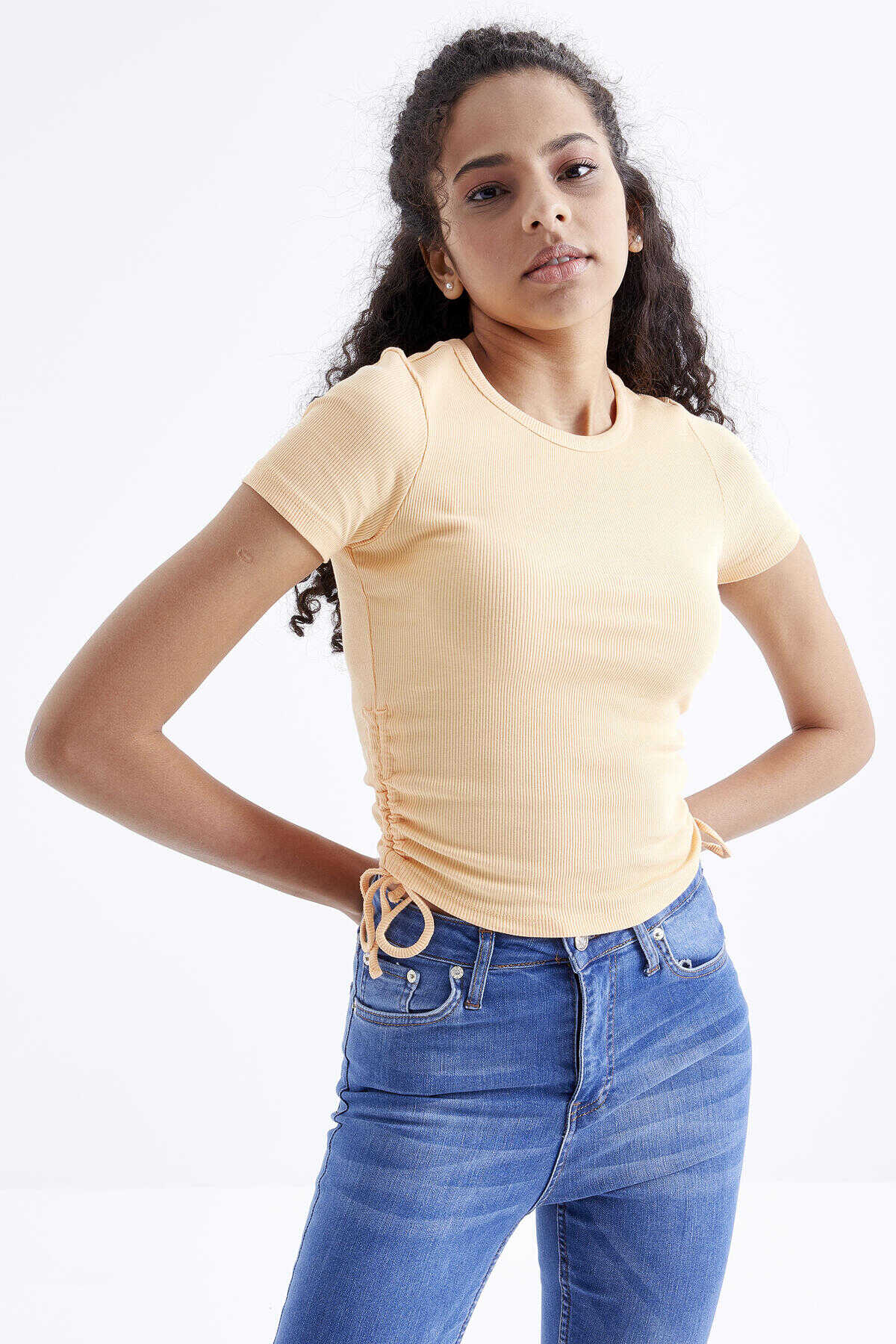 Tommylife Toptan Kavuniçi Basic Yanı Büzgülü O Yaka Kadın Crop Top T-Shirt - 97203