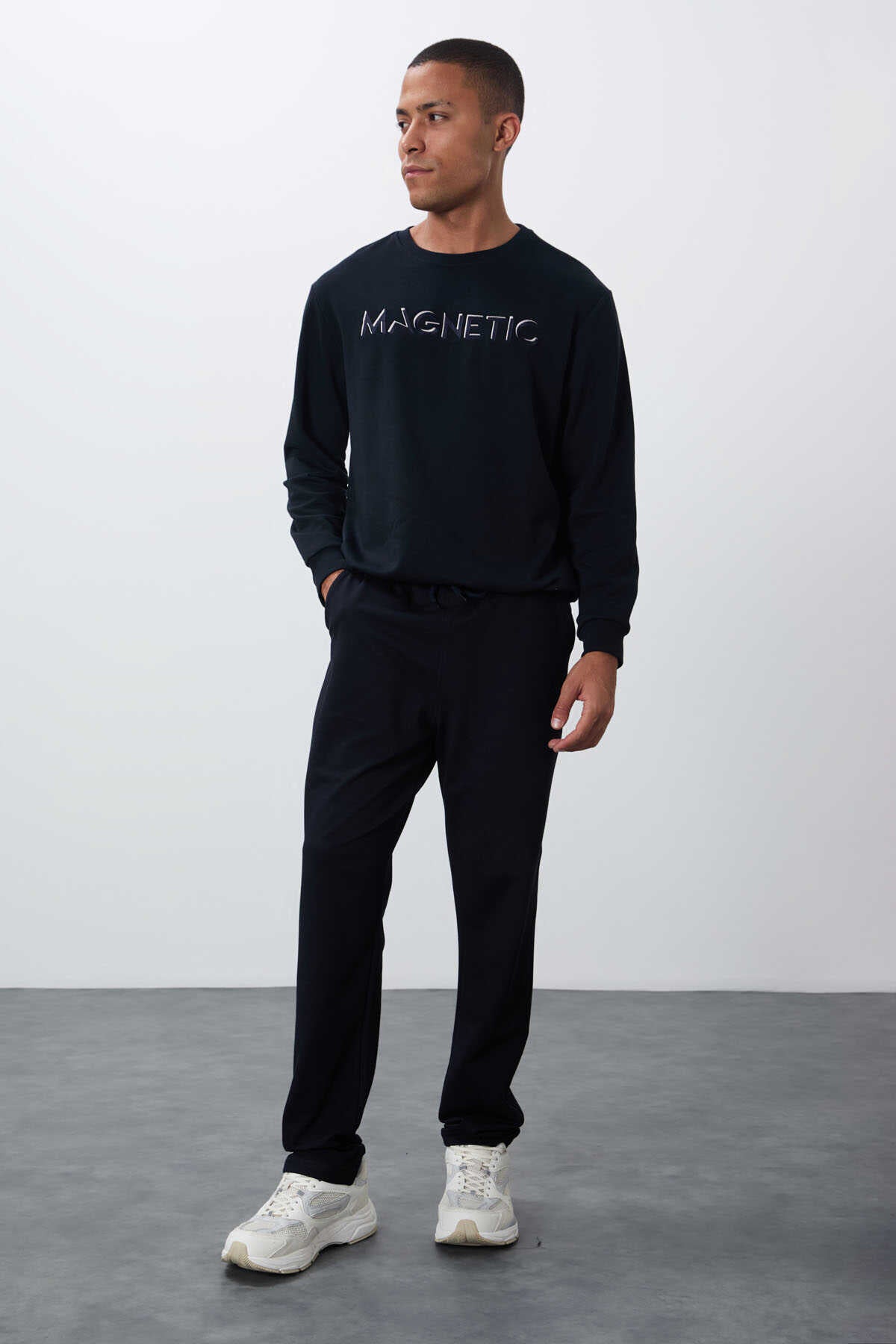 Tommylife Toptan Siyah Bağcıklı Cepli Standart Kalıp Klasik Paça Erkek Eşofman Alt - 84682