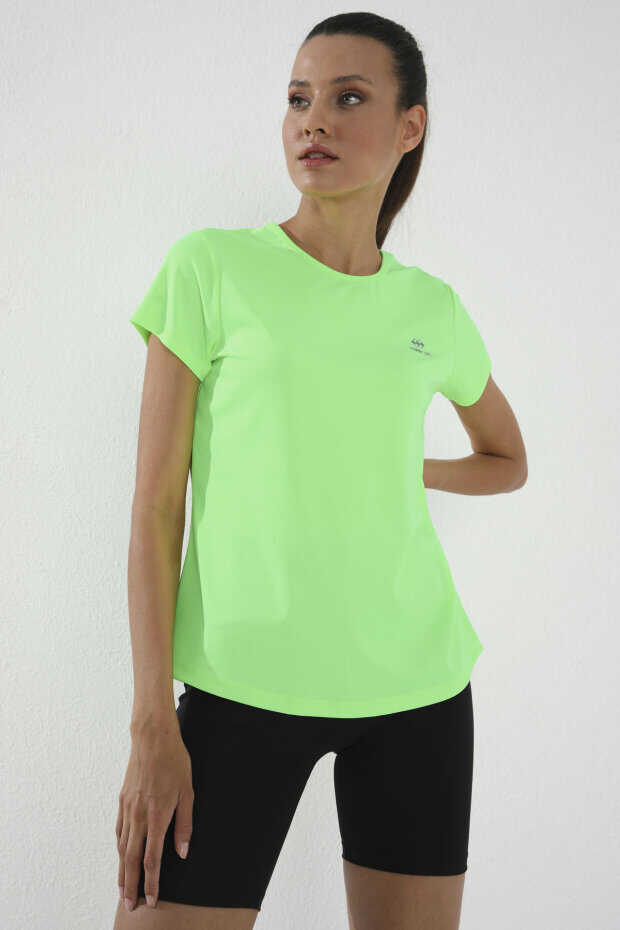 Tommylife Toptan Neon Yeşil Basic Kısa Kol Standart Kalıp O Yaka Kadın T-Shirt - 97144