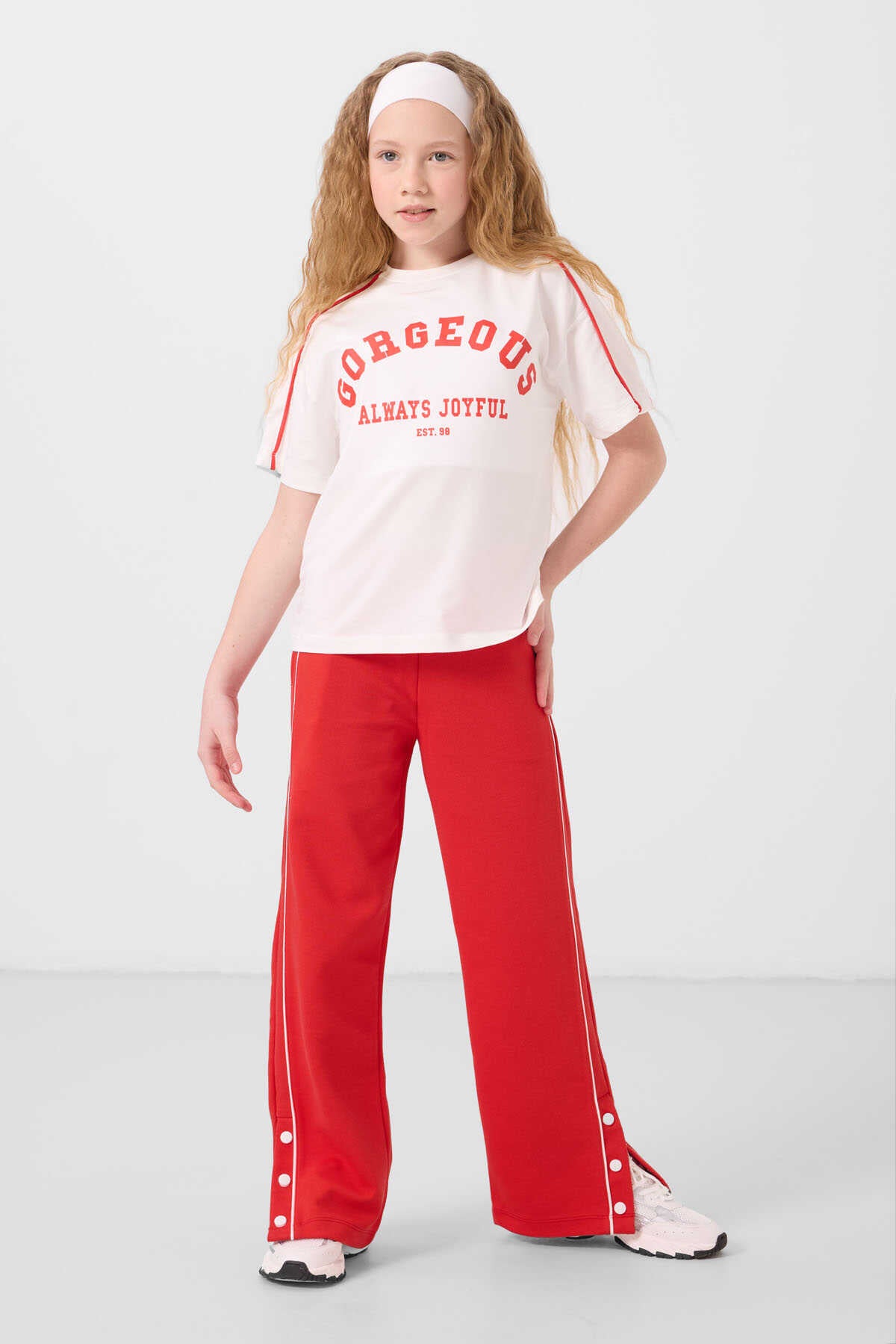 Tommylife Toptan O Yaka Baskılı Geniş Paça Çıt Çıt Detaylı Kız Çocuk Palazzo Eşofman Takım 75172 Ekru Fiesta