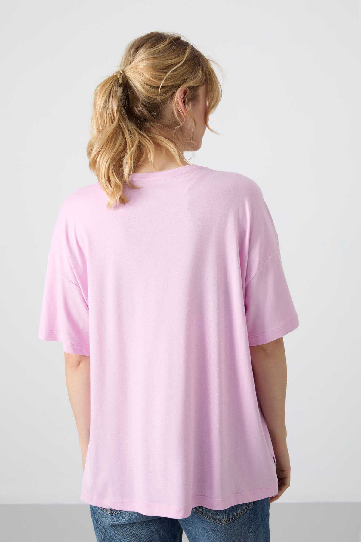 Tommylife Wholesale Crew Neck Oversize Basic Women's T-Shirt 97285 Black