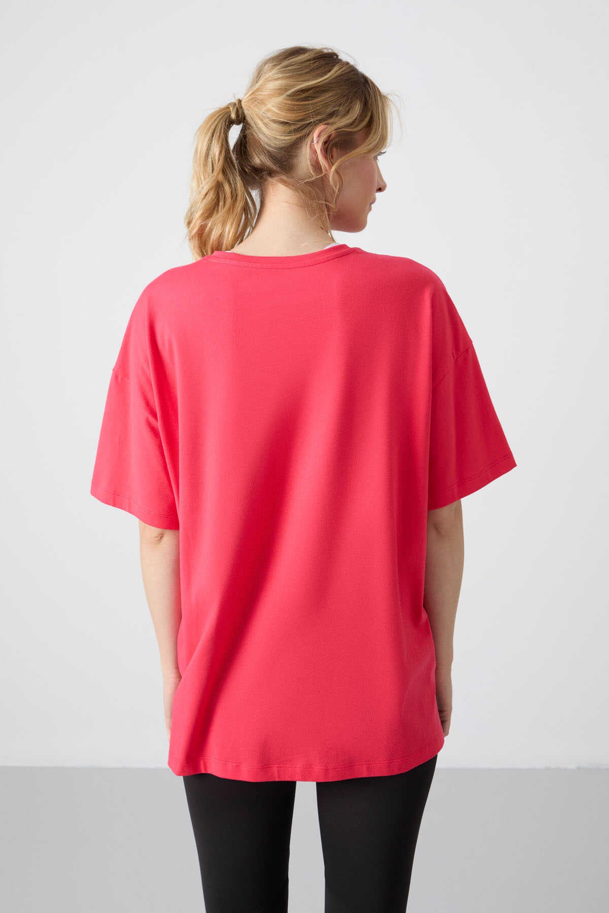 Tommylife Wholesale Crew Neck Oversize Basic Women's T-Shirt 97285 Black