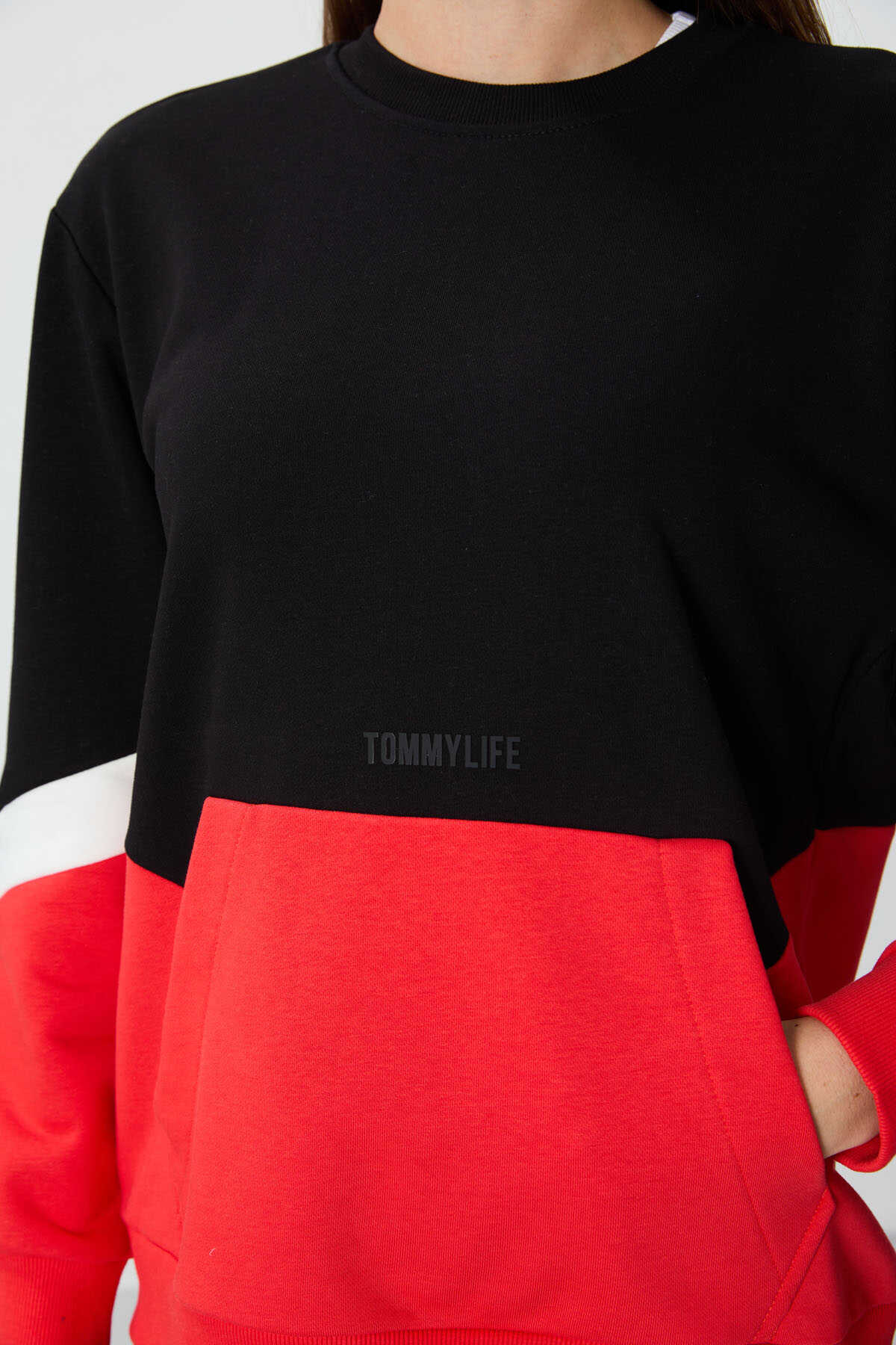 Tommylife Wholesale Crew Neck Oversized Women's Sweatshirt 97289 Black