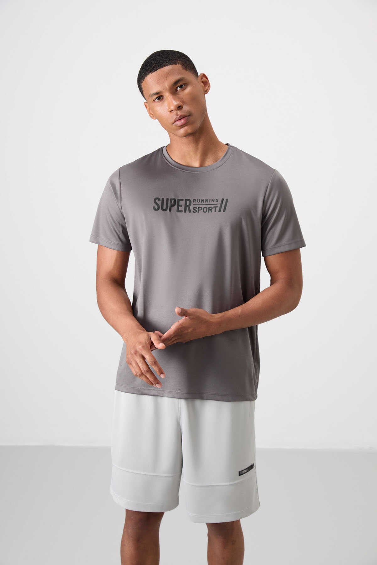 Tommylife Wholesale Crew Neck Standard Fit Active Sports Men's T-Shirt 88385 Black