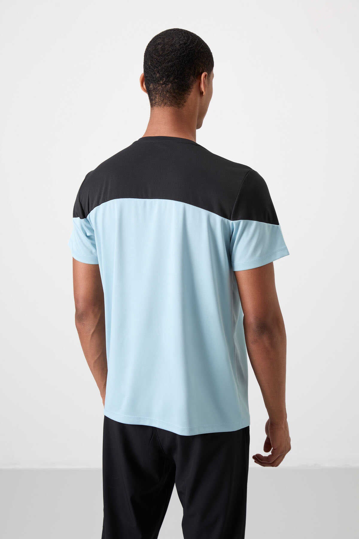 Tommylife Wholesale Crew Neck Standard Fit Active Sports Men's T-Shirt 88386 Black