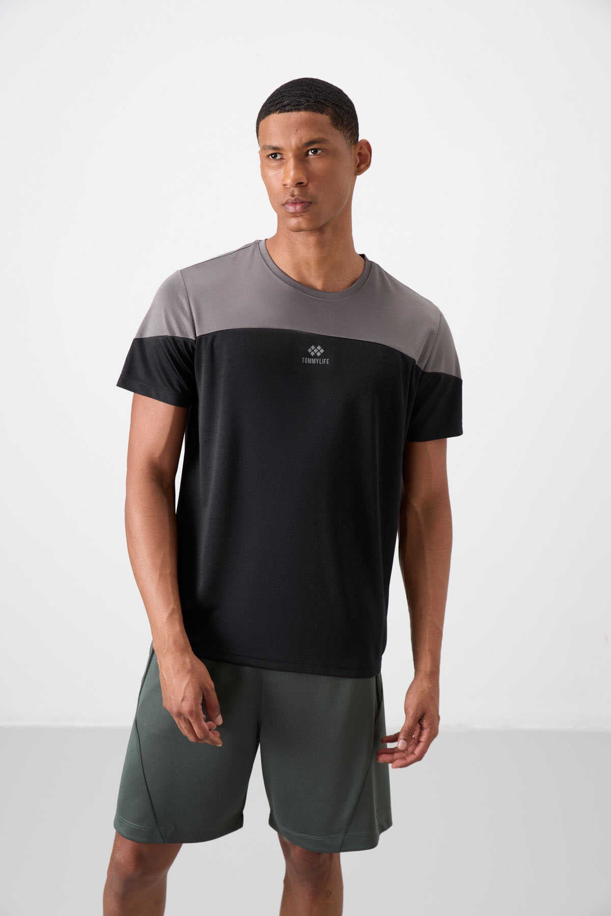 Tommylife Wholesale Crew Neck Standard Fit Active Sports Men's T-Shirt 88386 Black