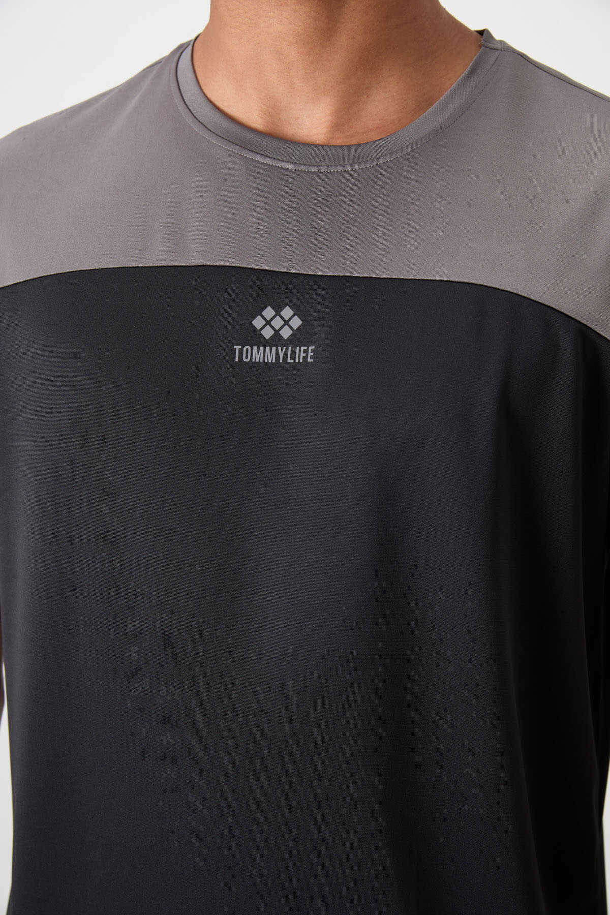 Tommylife Wholesale Crew Neck Standard Fit Active Sports Men's T-Shirt 88386 Black