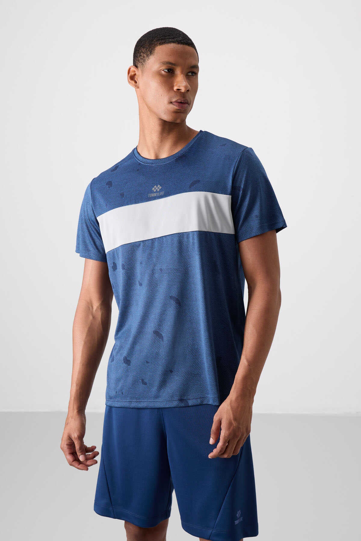 Tommylife Toptan O Yaka Standart Kalıp Aktif Spor Erkek T-Shirt 88398 Siyah