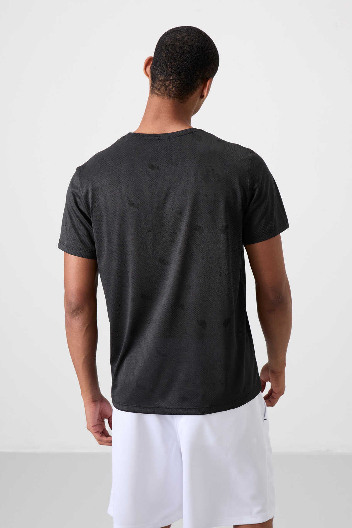 Tommylife Toptan O Yaka Standart Kalıp Aktif Spor Erkek T-Shirt 88398 Siyah