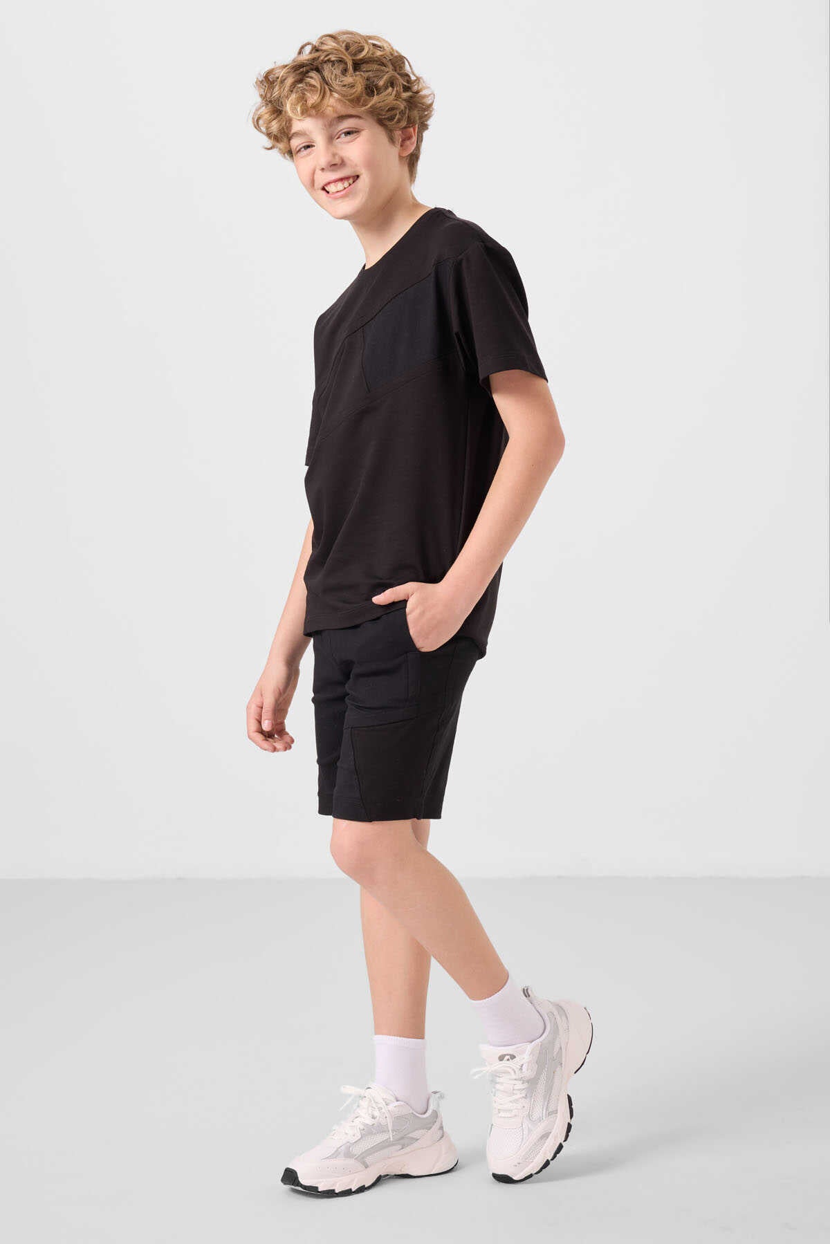Tommylife Wholesale Cotton Oversize Fit Woven Light Stretch Chino Boys' Shorts Set 11275 Black