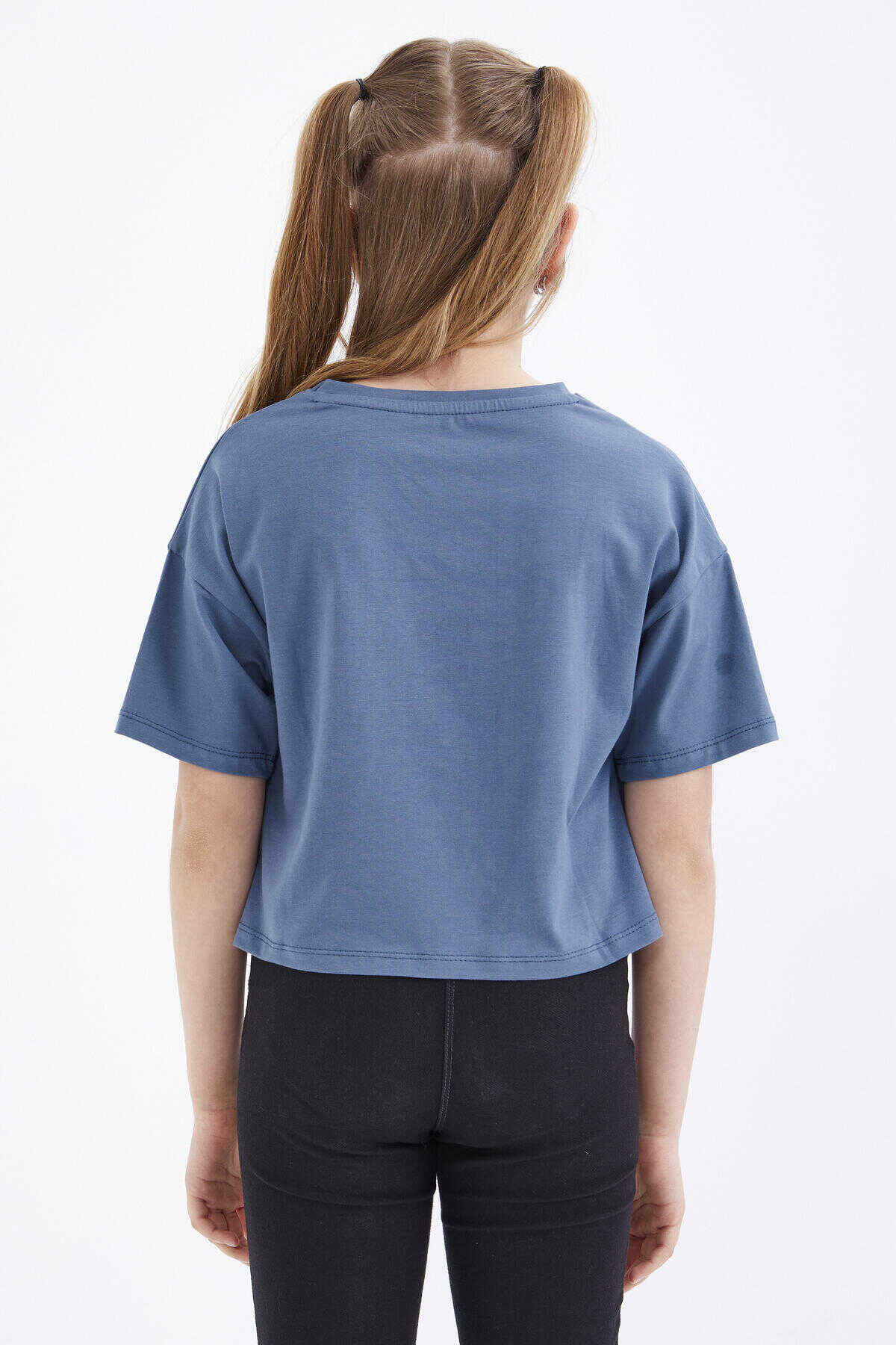 Tommylife Toptan Petrol Oversize Renkli Yazı Baskılı Düşük Omuz O Yaka Kız Çocuk Crop T-Shirt - 75038