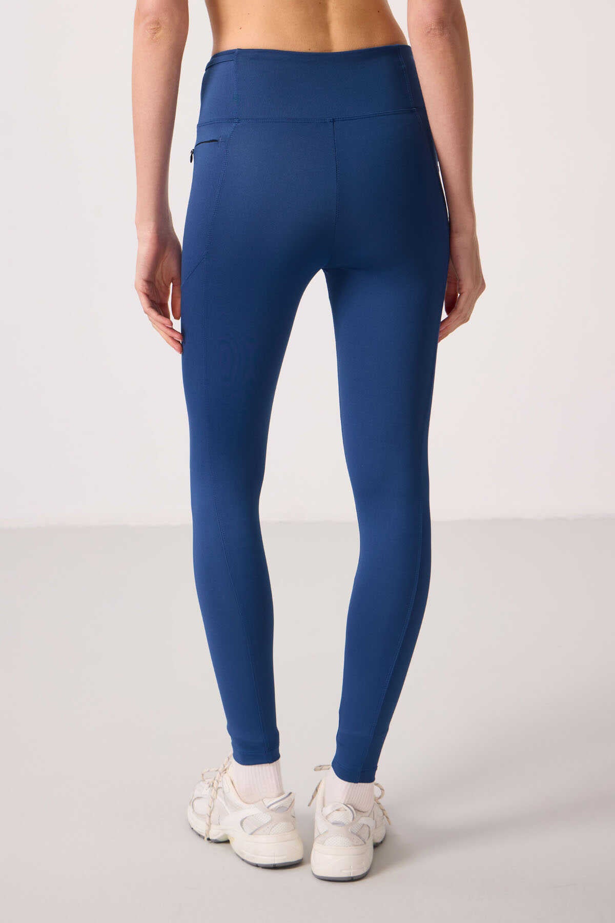 Tommylife Wholesale Polyester Flexible Standard Fit Performance Women's Leggings - 94667 Black
