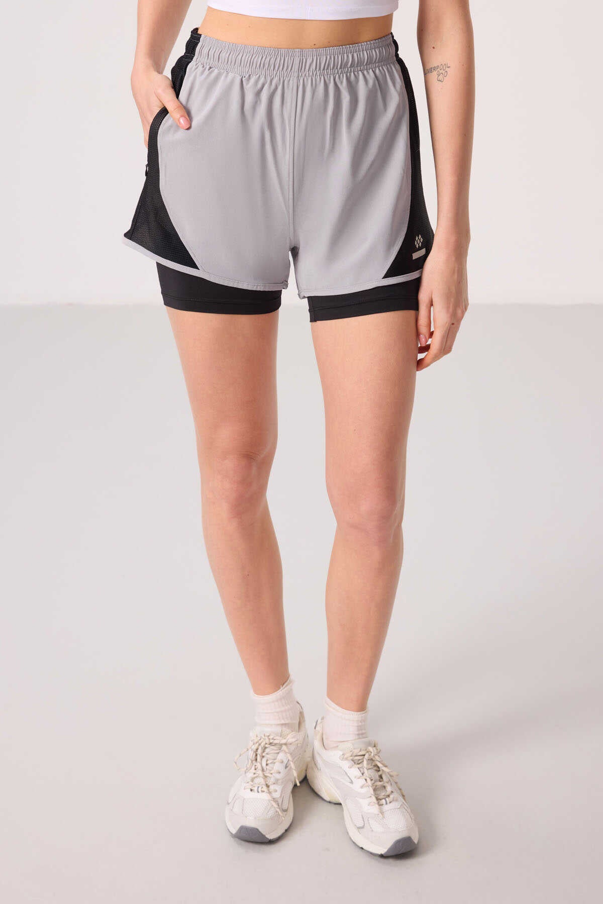 Tommylife Wholesale Polyester Hidden Pocket Zipper Standard Fit Women's Shorts with Inner Leggings - 91015 Black