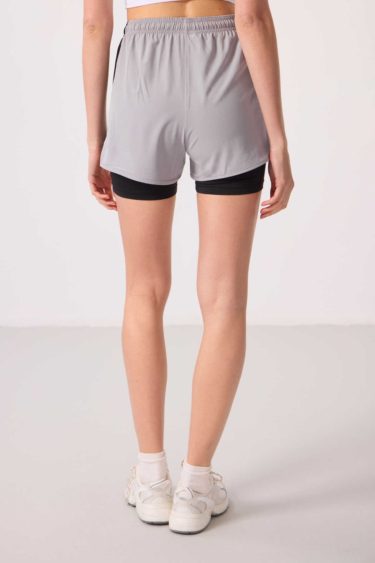 Tommylife Wholesale Polyester Hidden Pocket Zipper Standard Fit Women's Shorts with Inner Leggings - 91015 Black