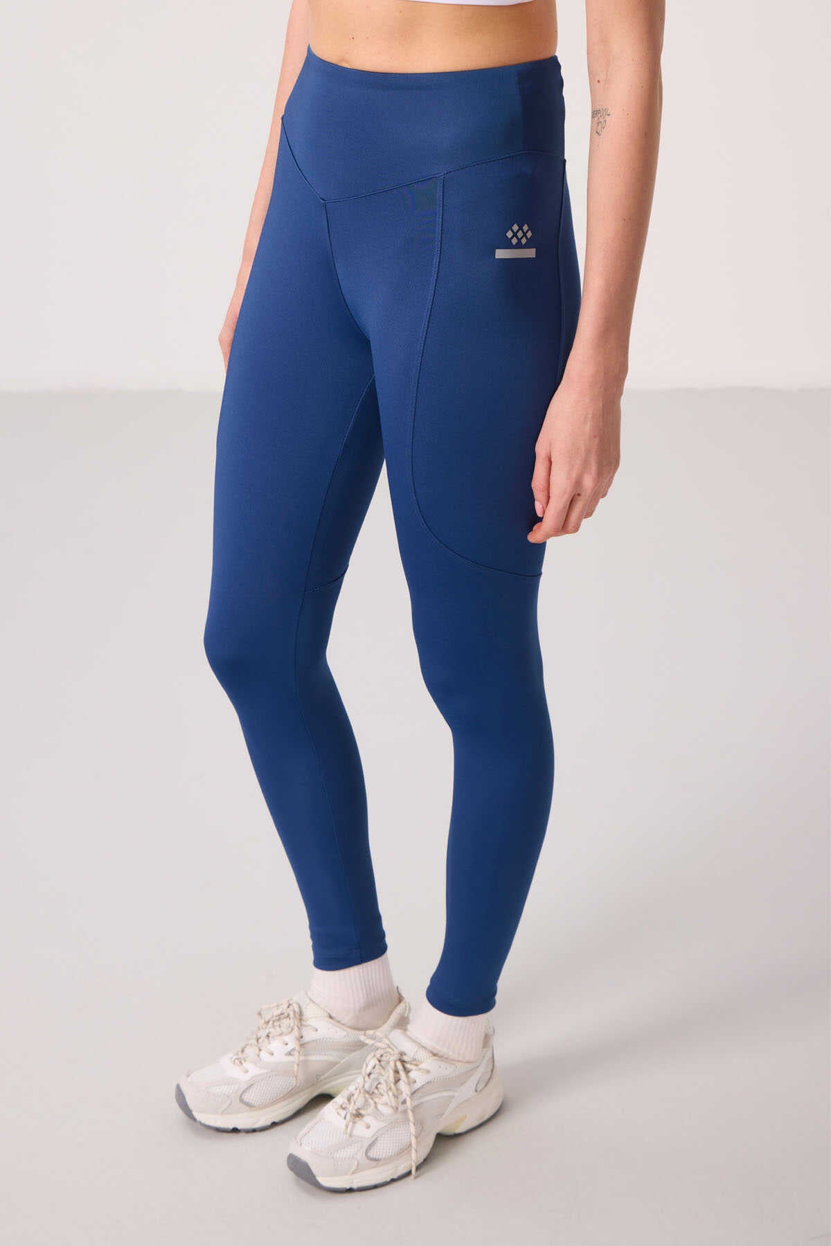 Tommylife Wholesale Polyester Standard Fit Flexible Performance Women's Leggings - 94666 Black
