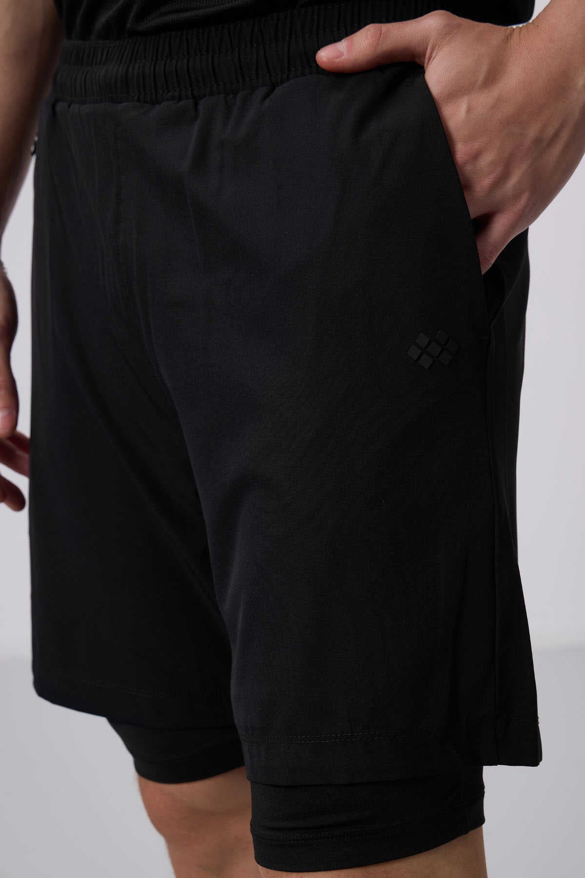 Tommylife Wholesale Polyester Standard Fit Men's Shorts with Tights 81287 Black