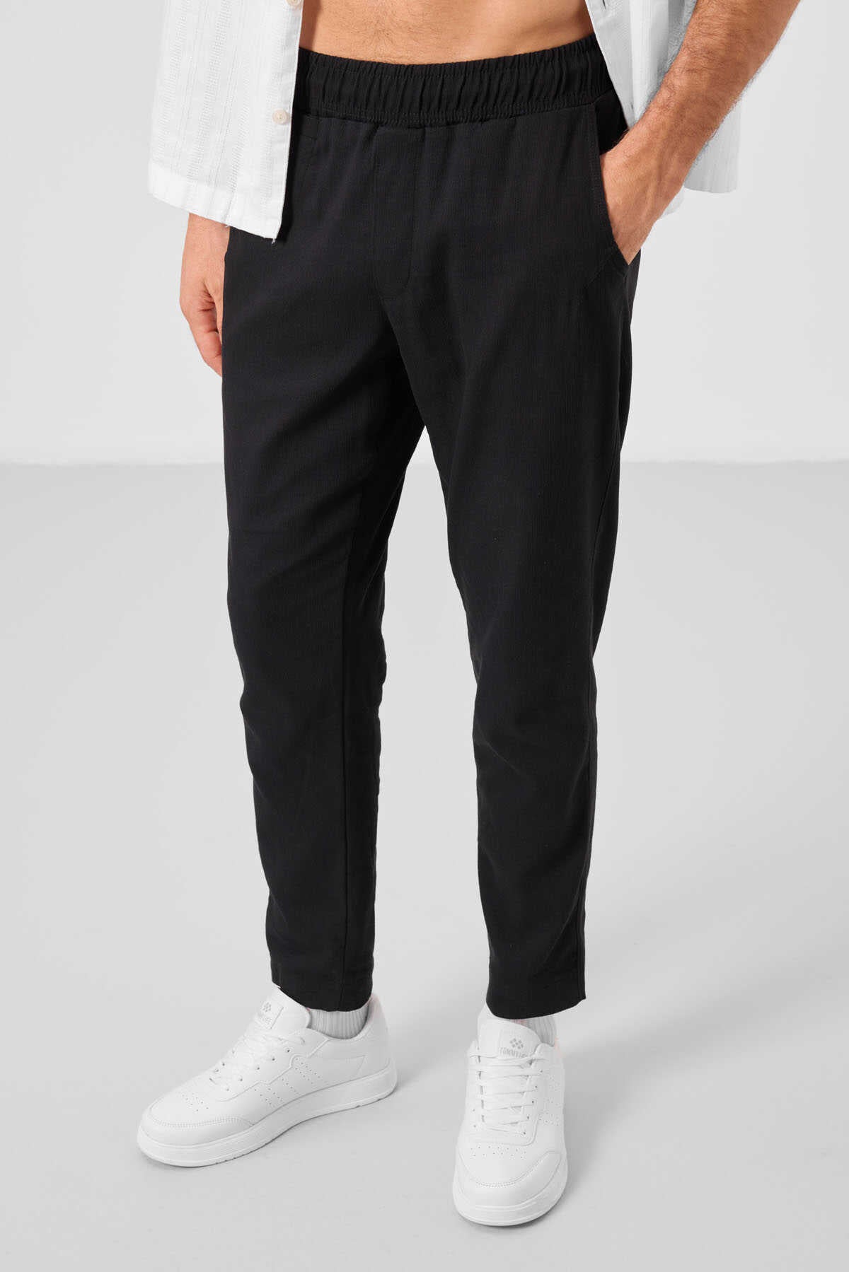 Tommylife Wholesale Standard Fit Woven Lightweight Stretchy Chino Men's Trousers 82177 Black