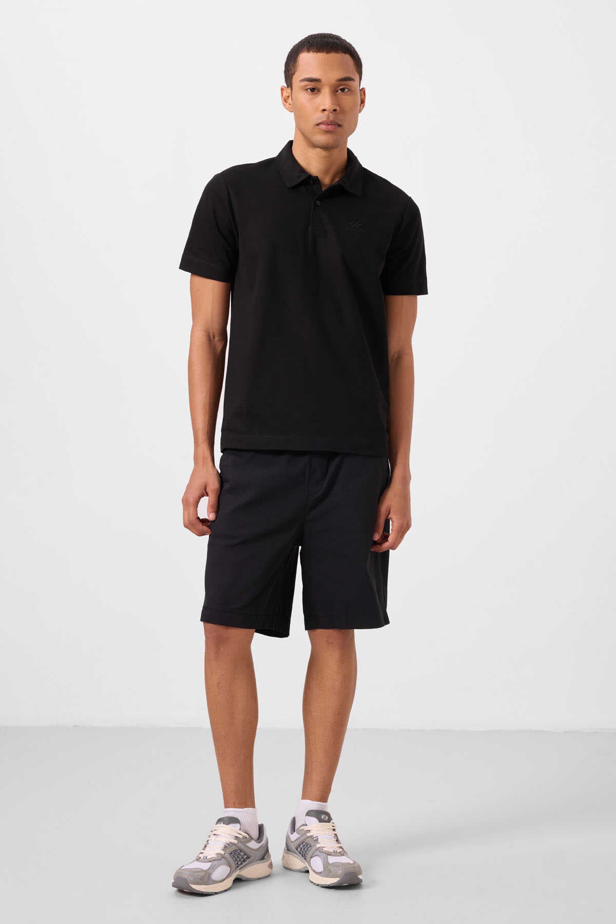 Tommylife Wholesale Standard Fit Woven Lightweight Stretchy Chino Men's Shorts 81293 Black