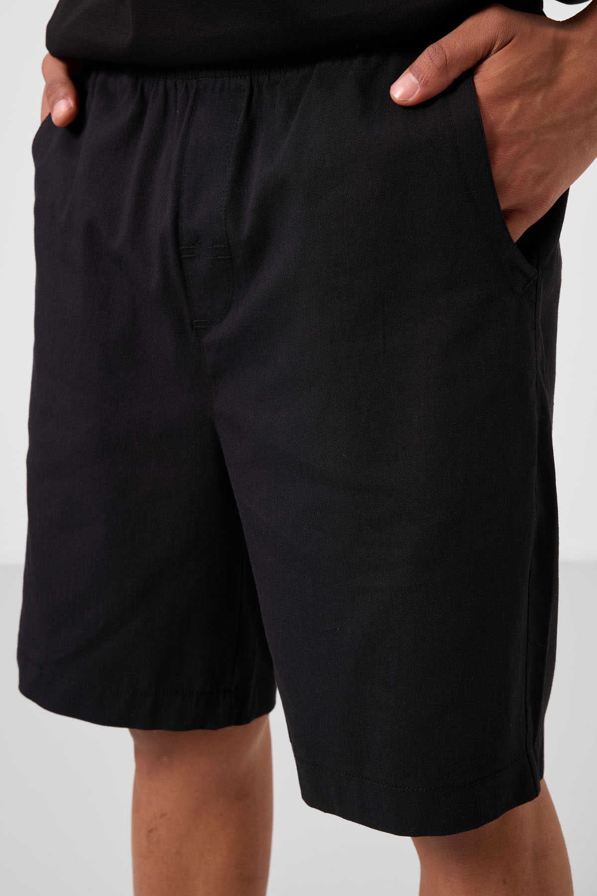 Tommylife Wholesale Standard Fit Woven Lightweight Stretchy Chino Men's Shorts 81293 Black