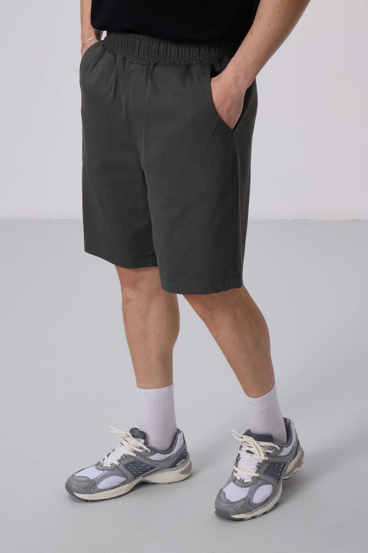 Tommylife Toptan Standart Fit Dokuma Hafif Esnek Chino Şort 81290 Siyah