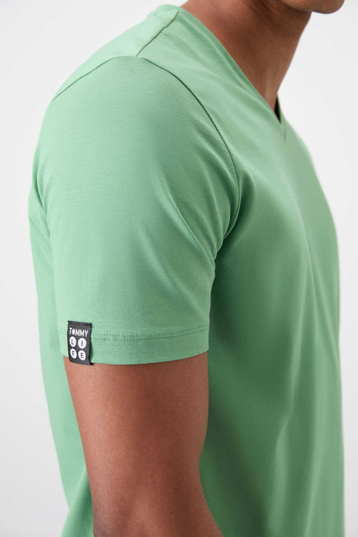Tommylife Wholesale V-Neck Regular Fit Basic Men's T-Shirt 87912 Pastel Green