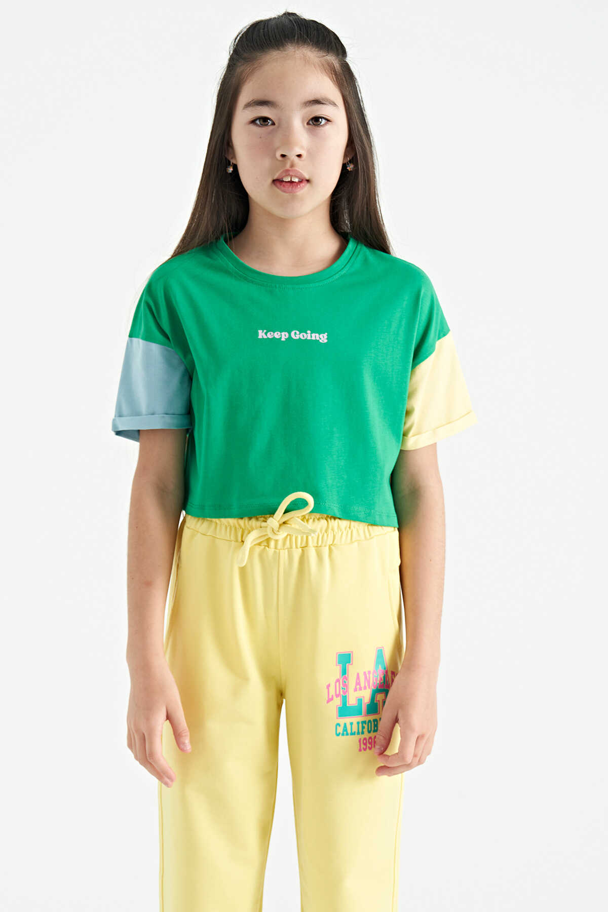 Tommylife Toptan Siyah Yazı Baskılı O Yaka Düşük Omuzlu Oversize Kız Çocuk T-Shirt - 75130