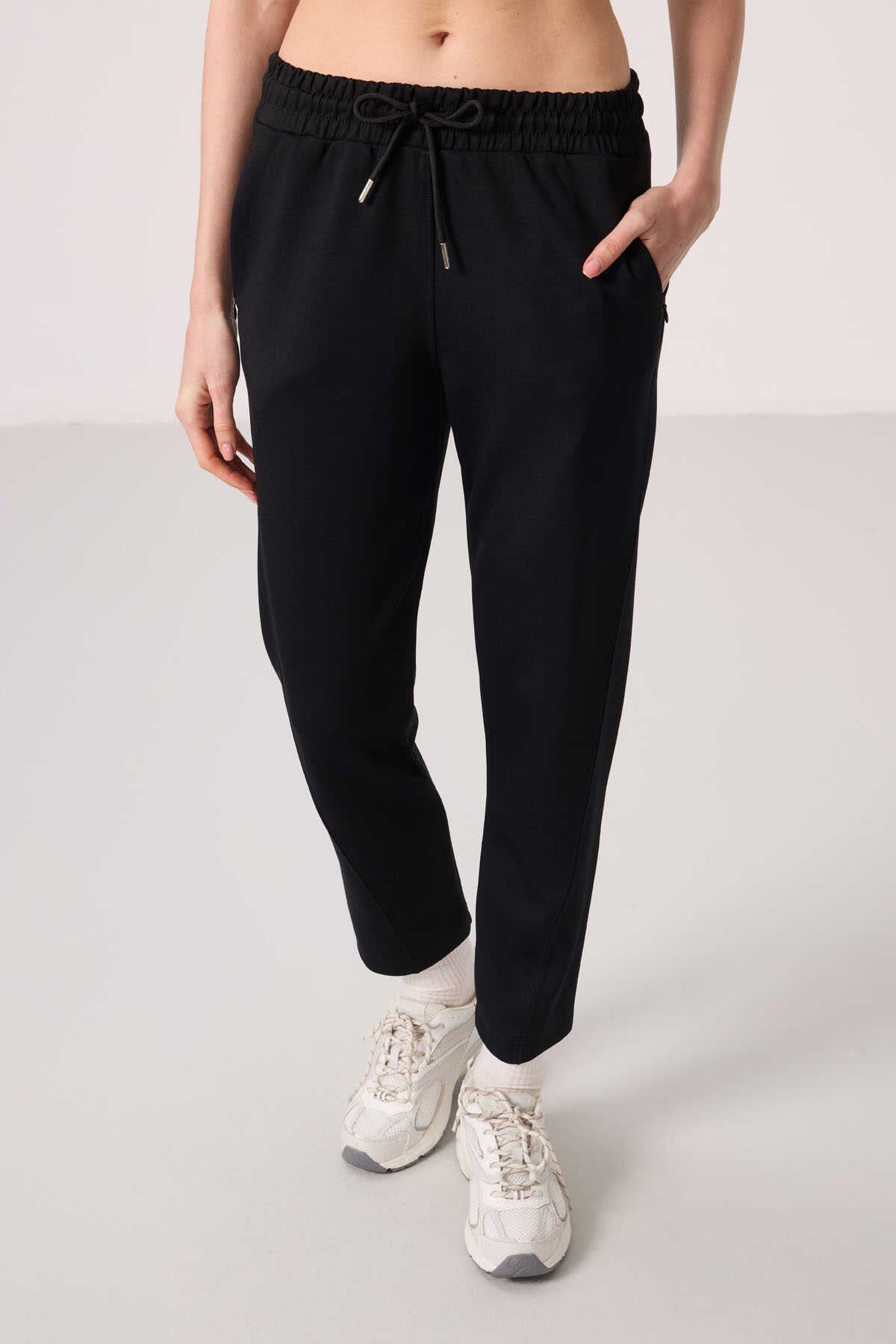 Tommylife Wholesale Soft Texture Hidden Zipper Skinny Leg Women's Trousers - 94668 Black