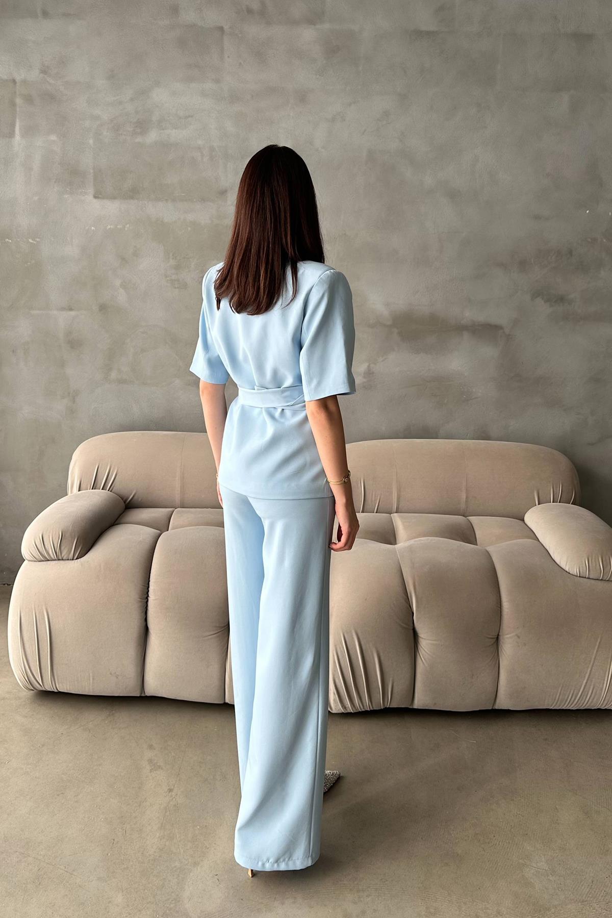 Toptan Bebe Mavi Kısa Kollu Ceket Pantolon Takım