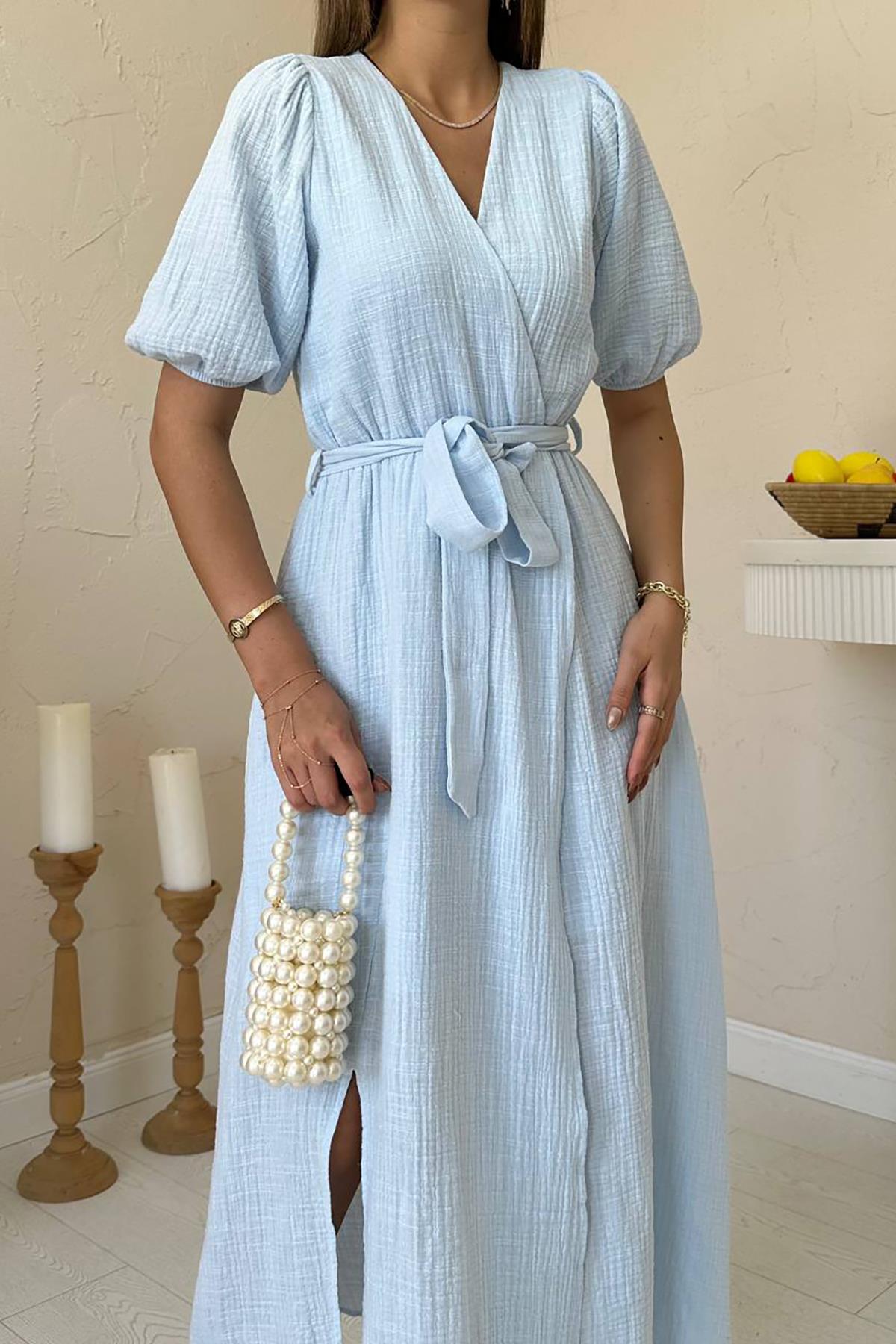 Toptan Bebe Mavi Kruvaze Yaka Müslin Keten Elbise