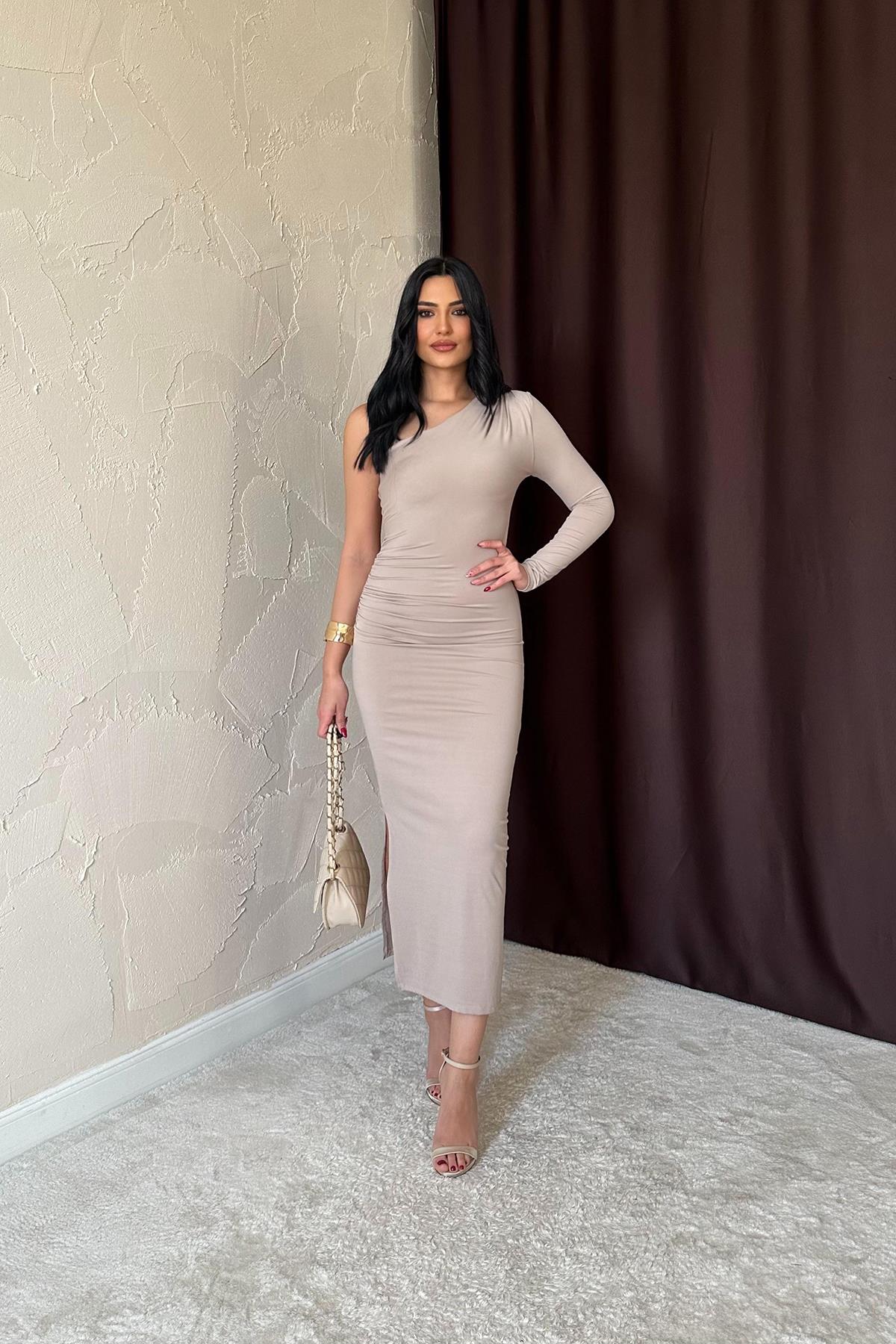 Toptan Bej Büzgü Detaylı Tek Omuz Elbise Bej L