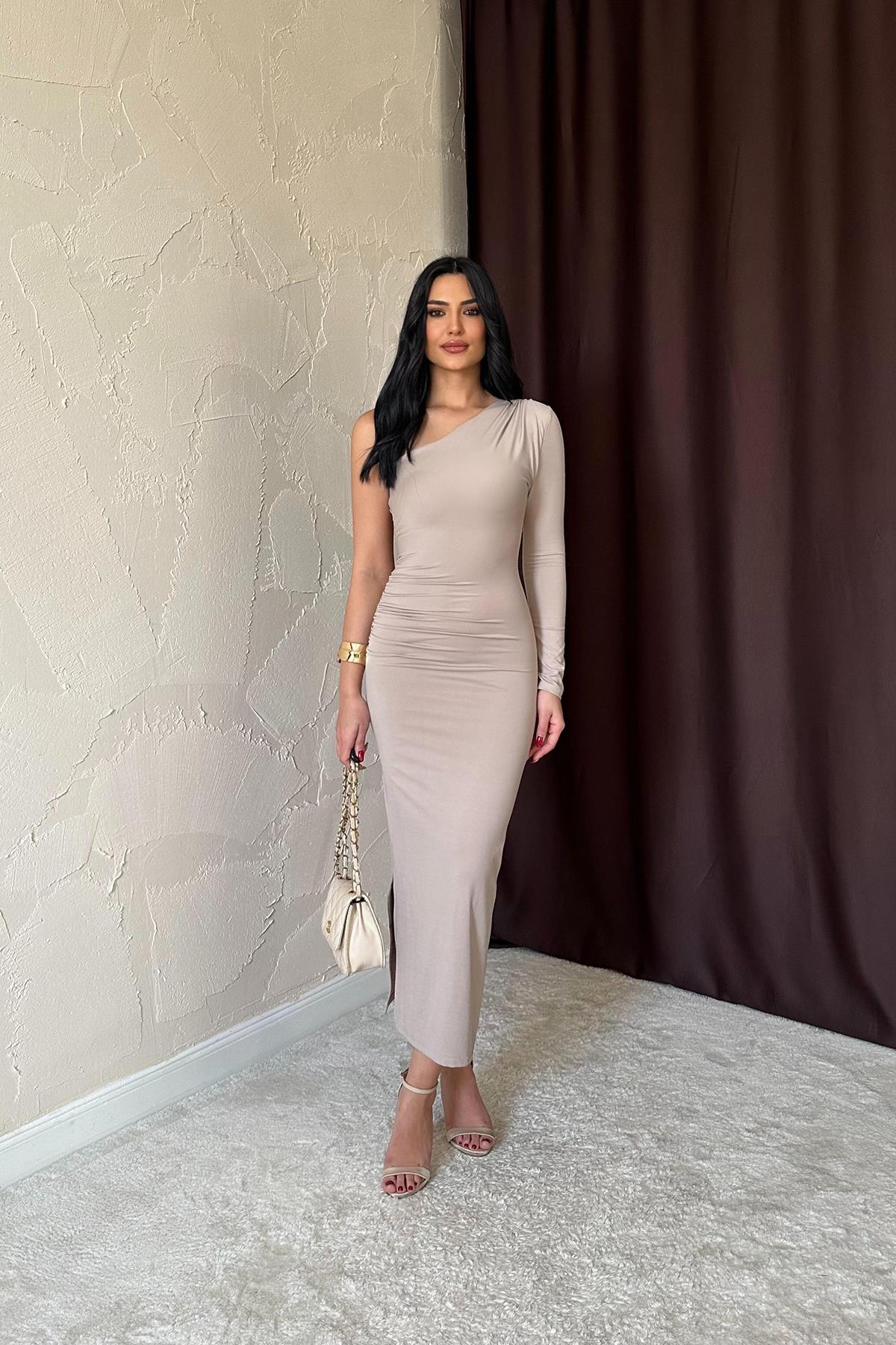 Toptan Bej Büzgü Detaylı Tek Omuz Elbise