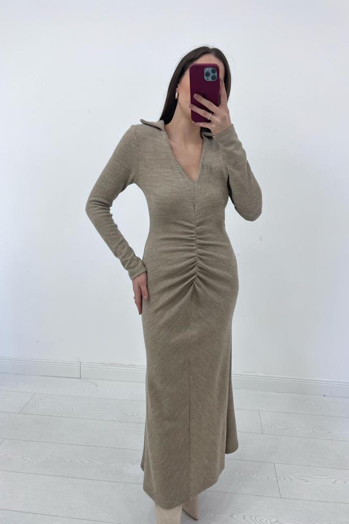 Toptan Bej Büzgülü Triko Balık Elbise Bej L