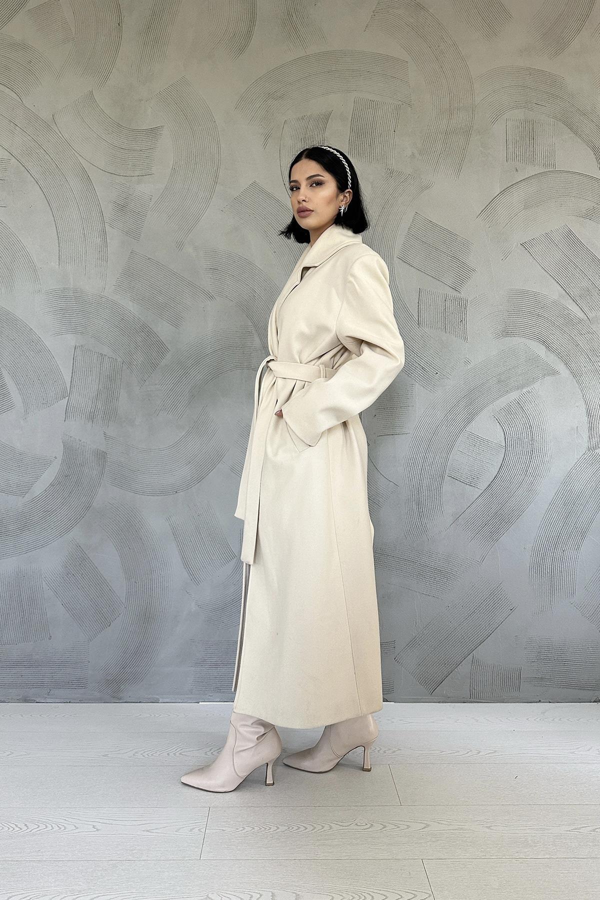 Toptan Bej Kuşaklı Midi Kaban