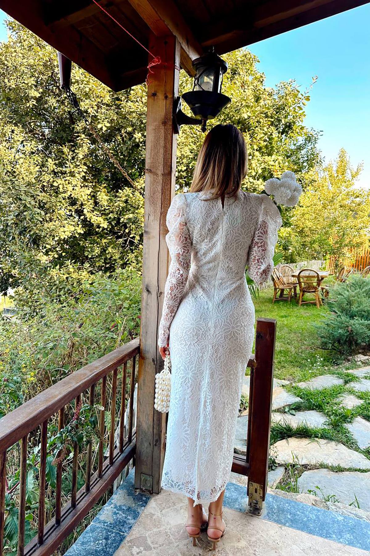 Toptan Beyaz Dantelli Kolları Kabarık Elbise