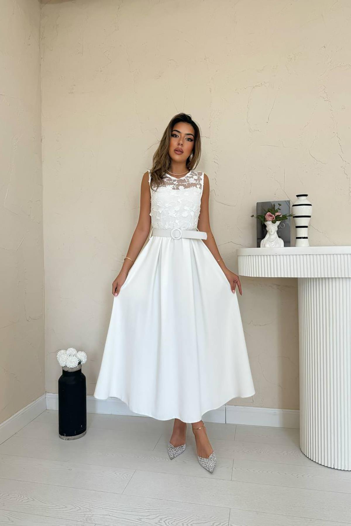 Toptan Beyaz Önü Dantel Detaylı Kemerli Elbise Beyaz L