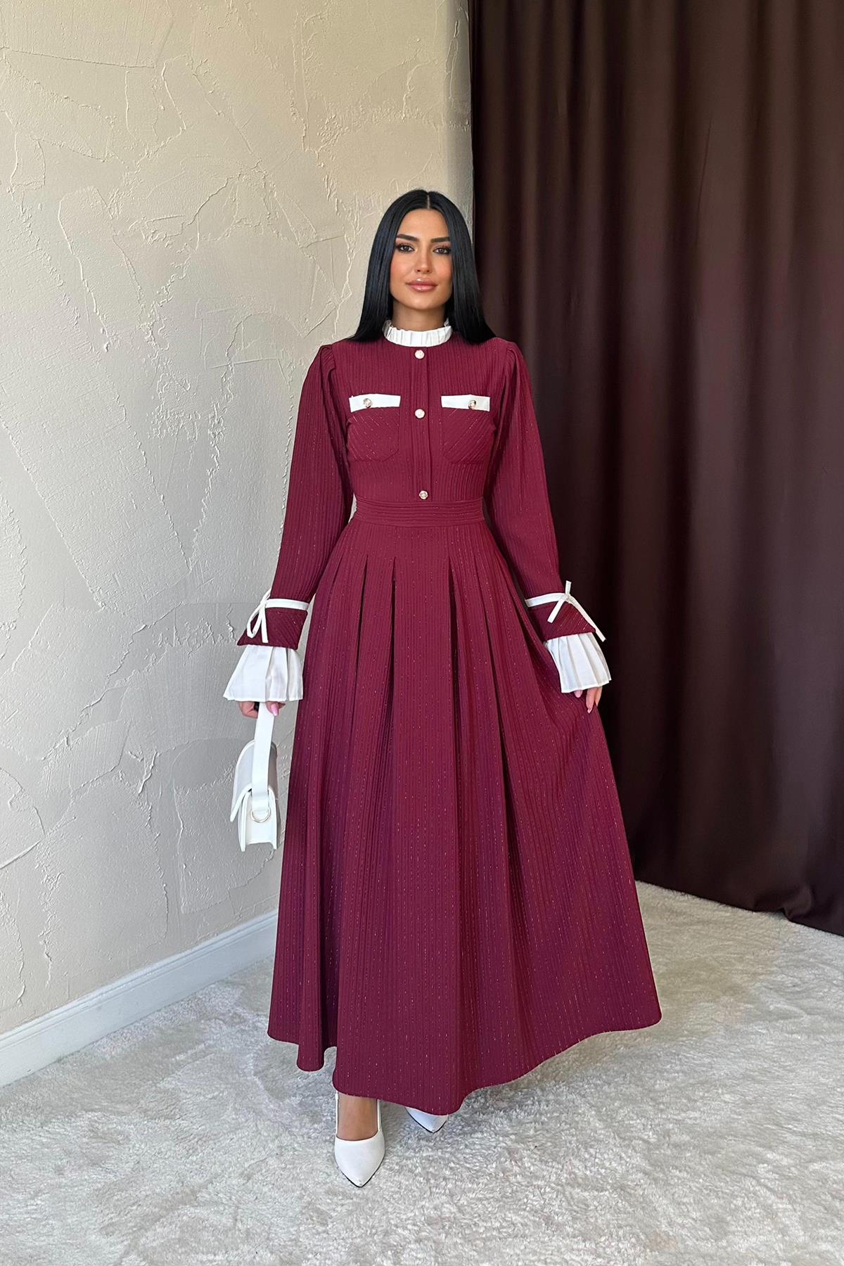 Toptan Bordo Pilise Detaylı Elbise