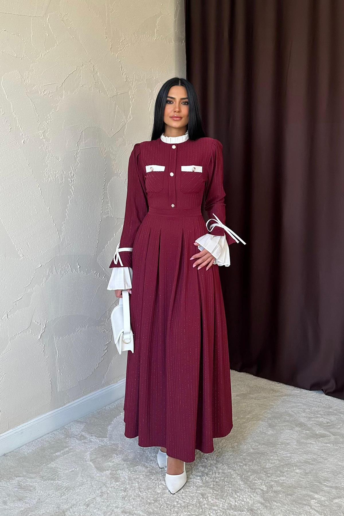 Toptan Bordo Pilise Detaylı Elbise