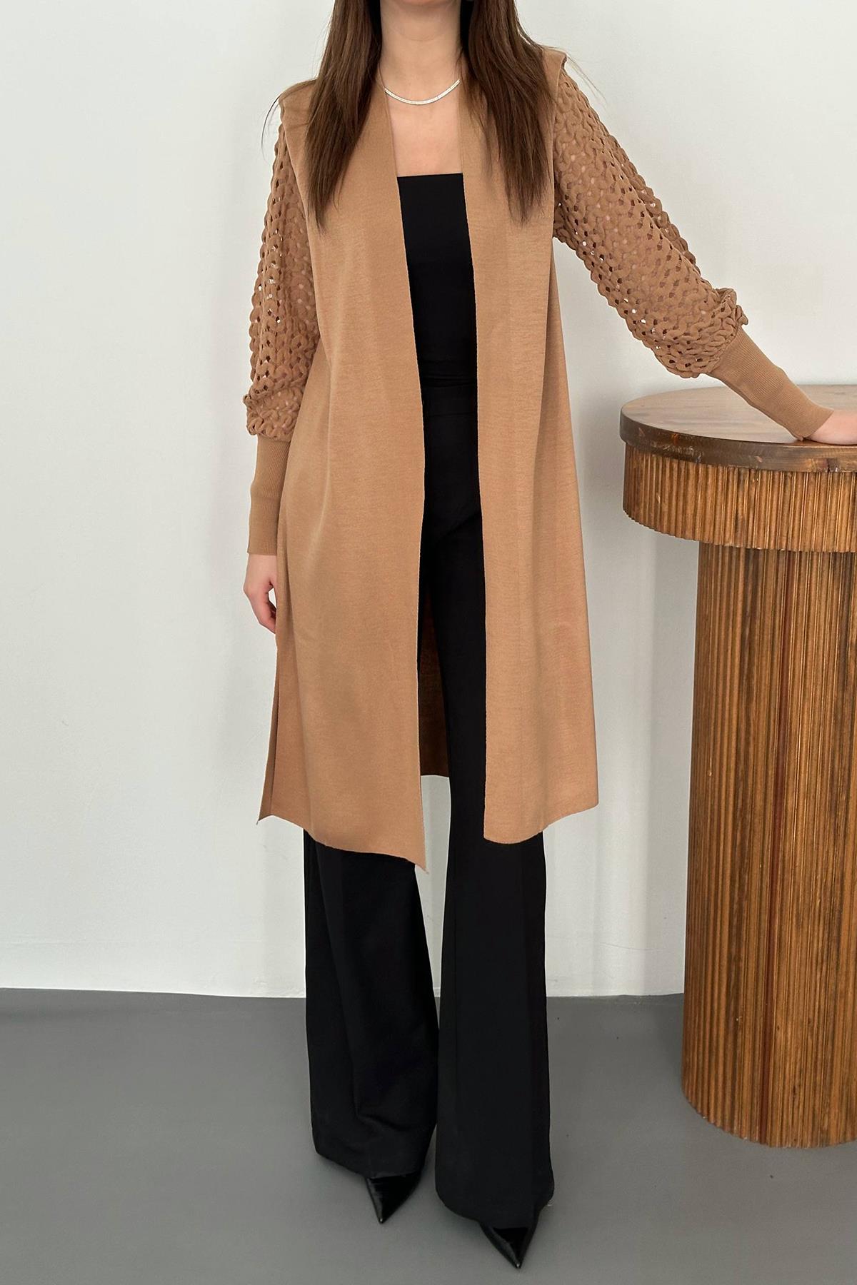 Toptan Camel Kolları Örgülü Triko Hırka